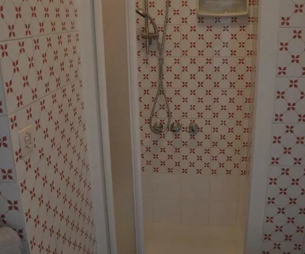 Apartment Flat Tigullio & Garage